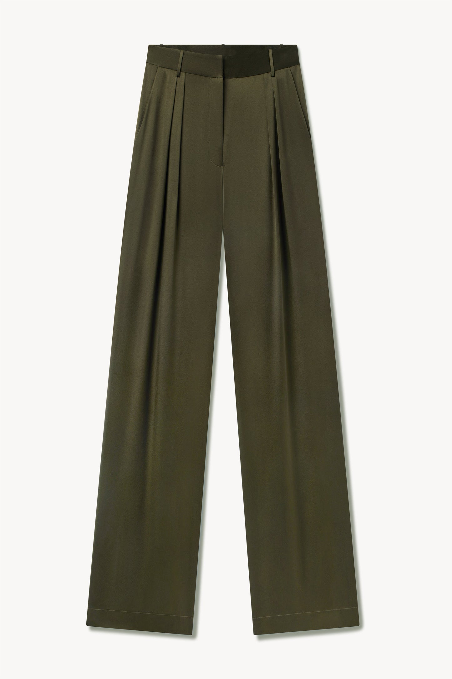 Éterne Josephine Pant, Moss