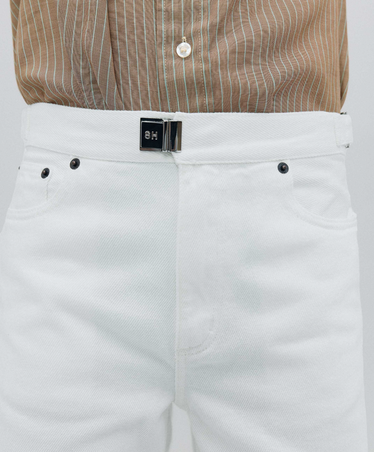 Still Here Buckle Jean, Milk